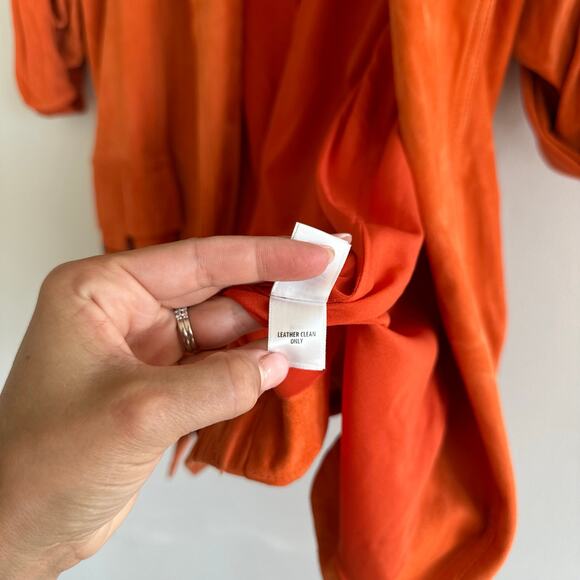 ST. JOHN Silken Suede Slouchy Strap Sleeve Jacket Soft Sienna Orange NWT - Picture 12 of 14
